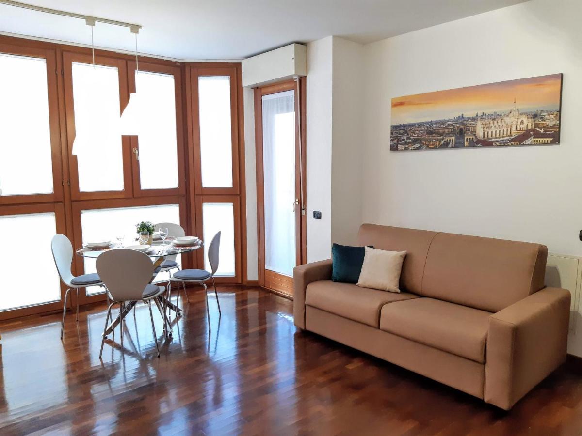 Suite Rent Milano Exteriör bild